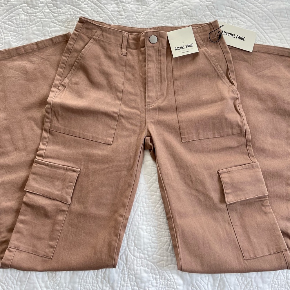 Flared Cargo pants low rise